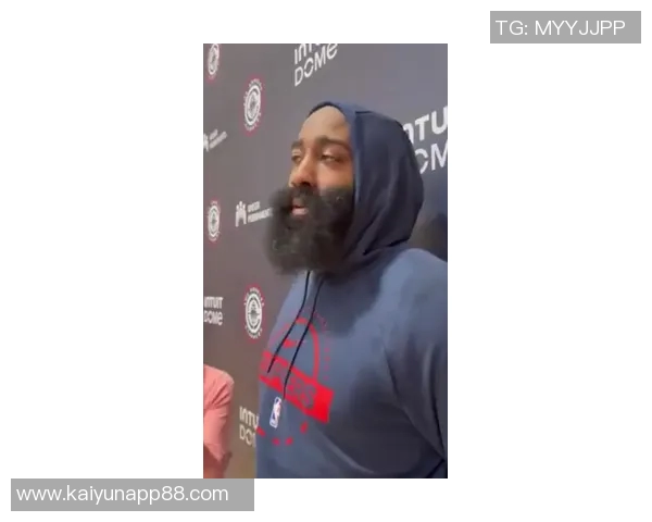 哈登谈客场逆转困难称这是一场防守大战需全力以赴才能争胜