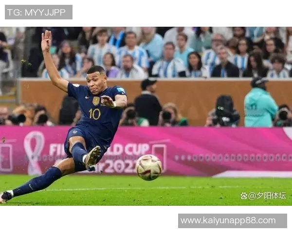 姆巴佩双响助皇马逆转未果本菲卡惊险取胜再创佳绩 姆巴佩双响助皇马逆转未果本菲卡惊险取胜再创佳绩